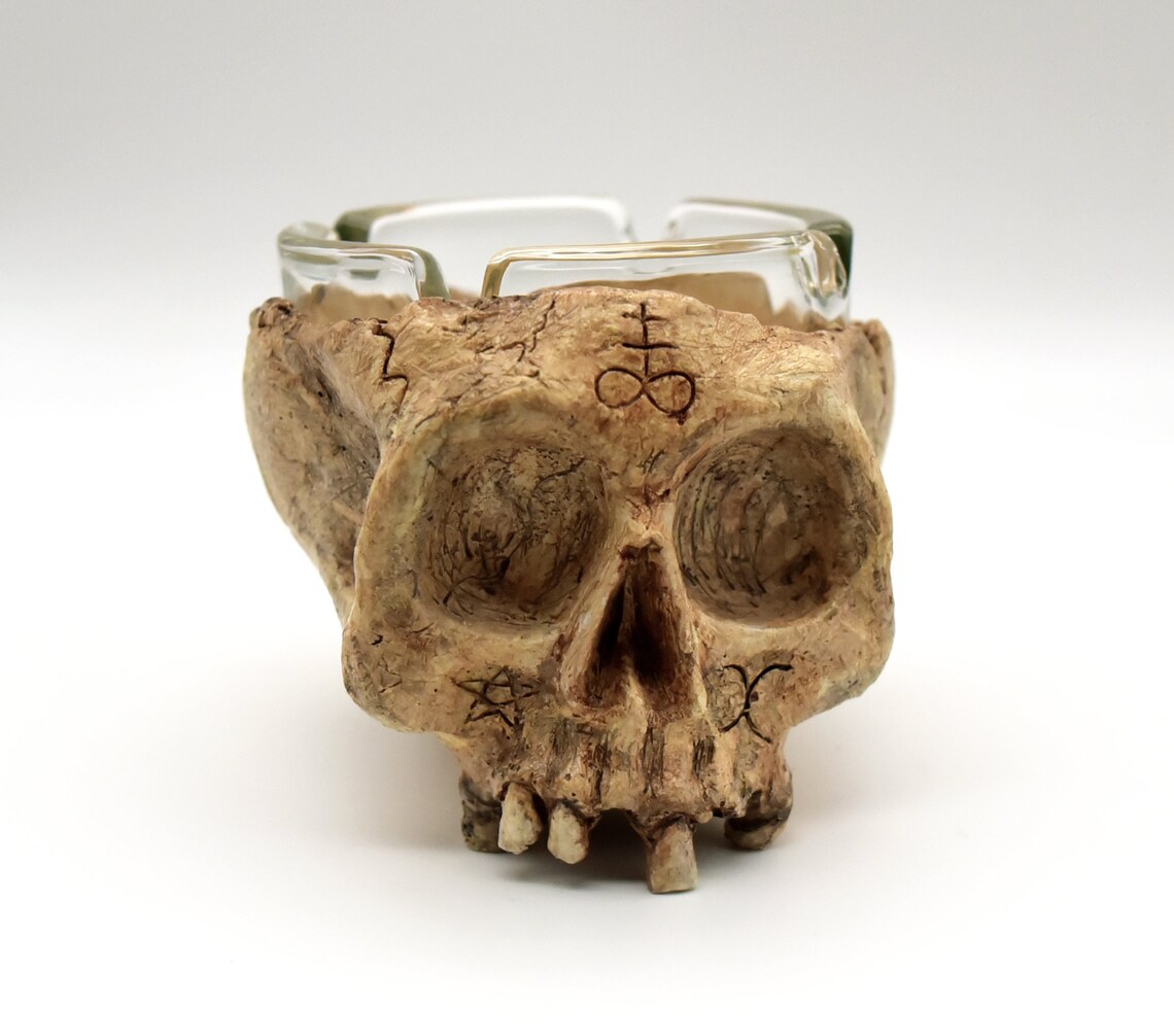 Skull Ashtray