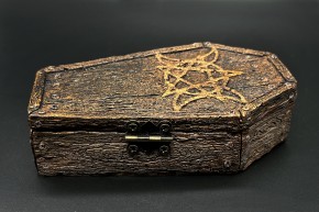 Small coffin casket